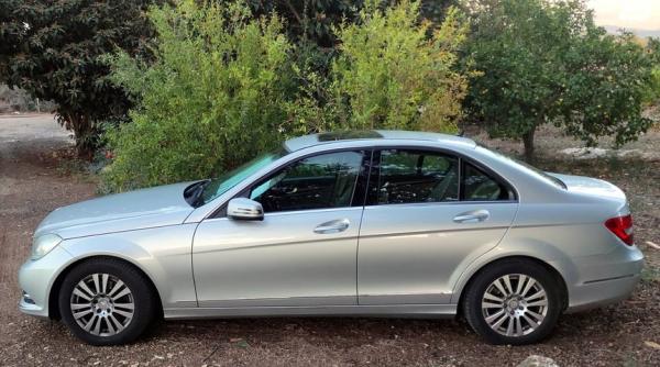 מרצדס C-Class C180 Elegance אוט' 1.6 (156 כ"ס) בנזין 2013 למכירה במודיעין מכבים רעות