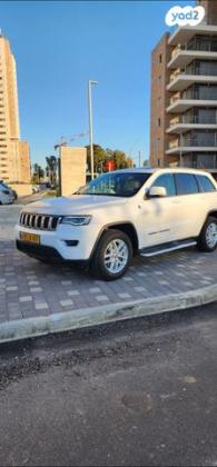 ג'יפ / Jeep גרנד צ'ירוקי 4X4 Laredo + SR אוט' 3.6 (282 כ''ס) בנזין 2018 למכירה בחיפה