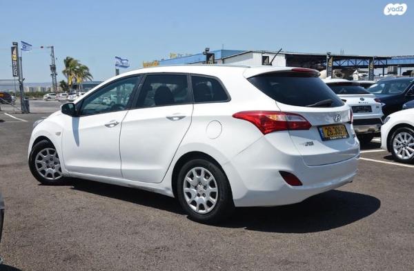 יונדאי i30 Inspire סטיישן אוט' 1.6 (135 כ"ס) בנזין 2013 למכירה בירושלים