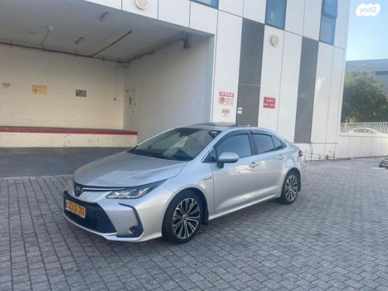 טויוטה קורולה הייבריד Limited סדאן אוט' 1.8 (98 כ''ס) בנזין 2020 למכירה במודיעין מכבים רעות