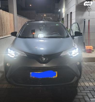 טויוטה C-HR Chic הייבריד אוט' 1.8 (98 כ"ס) בנזין 2022 למכירה בבאר שבע