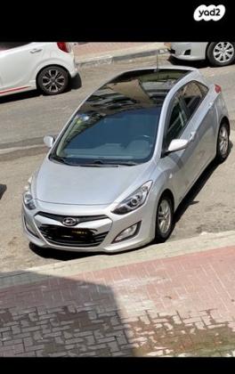 יונדאי i30 Premium אוט' 1.6 (135 כ''ס) בנזין 2013 למכירה בראשון לציון