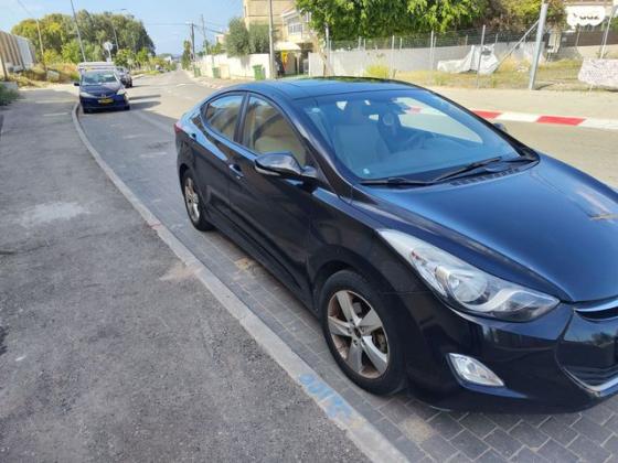 יונדאי i35 Supreme אוט' 1.6 (132 כ''ס) בנזין 2013 למכירה בראש העין