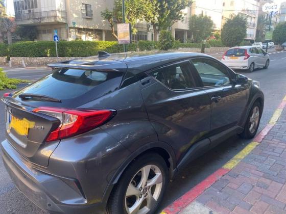 טויוטה C-HR City הייבריד אוט' 1.8 (98 כ"ס) בנזין 2018 למכירה ברמת גן