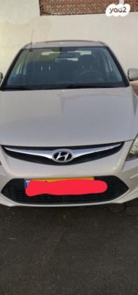 יונדאי i30 Inspire אוט' 1.6 (126 כ''ס) בנזין 2011 למכירה ביבנה