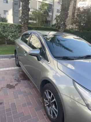 טויוטה אוונסיס Executive SS אוט' 1.8 (147 כ"ס) בנזין 2018 למכירה בחולון