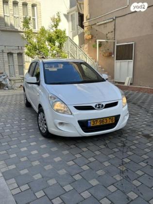 יונדאי i20 Inspire אוט' 1.4 (100 כ"ס) [2009-2015] בנזין 2011 למכירה בבאקה אל ע'רביה