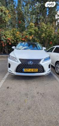 לקסוס RX300 4X4 Premium אוט' 2.0 (238 כ''ס) בנזין 2021 למכירה ביפעת