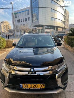 מיצובישי אאוטלנדר Premium אוט' 7 מק' 2.0 (150 כ''ס) בנזין 2016 למכירה בחולון