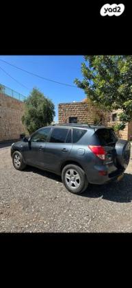 טויוטה RAV4 ארוך 4X4 GLI אוט' 2.0 (152 כ''ס) בנזין 2007 למכירה במעלה עירון