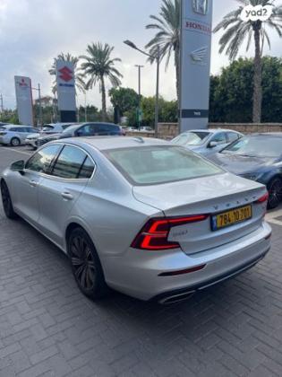 וולוו S60 T4 Inscription אוט' 2.0 (190 כ''ס) בנזין 2019 למכירה ברעננה