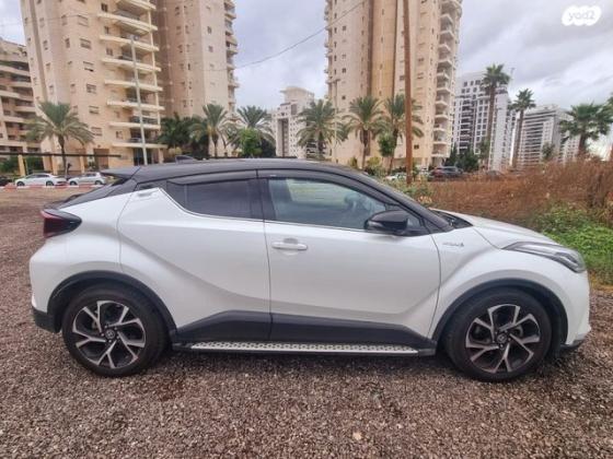 טויוטה C-HR Chic הייבריד אוט' 1.8 (98 כ"ס) בנזין 2020 למכירה בפתח תקווה