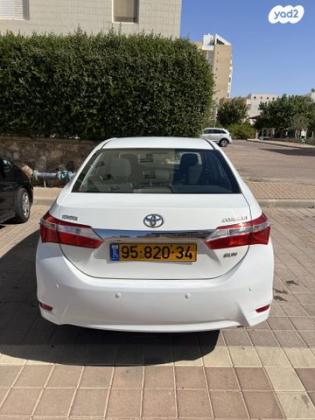 טויוטה קורולה Sun אוט' 1.6 (132 כ"ס) בנזין 2015 למכירה בערד