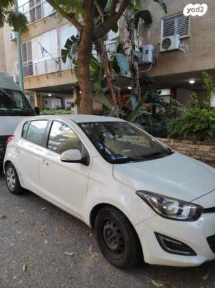 יונדאי i20 Inspire אוט' 1.4 (100 כ"ס) [2009-2015] בנזין 2014 למכירה בפתח תקווה