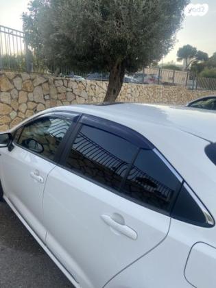 טויוטה קורולה הייבריד Limited סדאן אוט' 1.8 (98 כ''ס) בנזין 2021 למכירה בחיפה