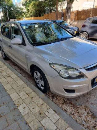 יונדאי i30 Inspire אוט' 1.6 (126 כ''ס) בנזין 2009 למכירה בתל אביב יפו