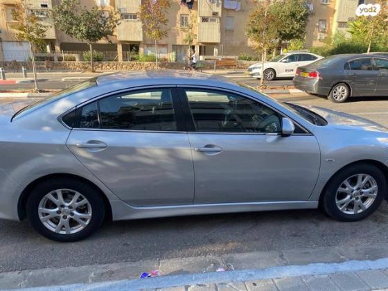 מאזדה g Executive סדאן אוט' 2.0 (147 כ''ס) בנזין 2011 למכירה בתל אביב יפו