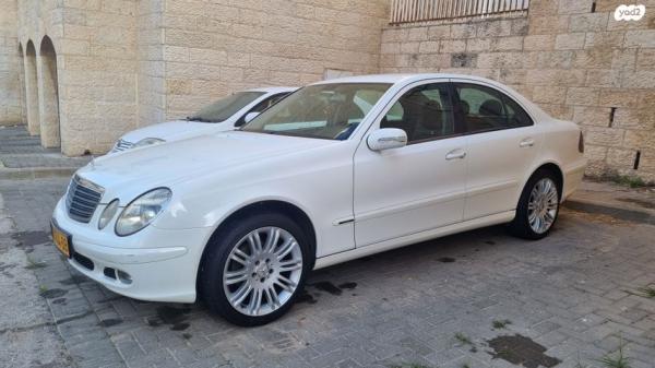 מרצדס E-Class E220 Classic אוט' דיזל 2.1 (150 כ''ס) דיזל 2006 למכירה בירושלים