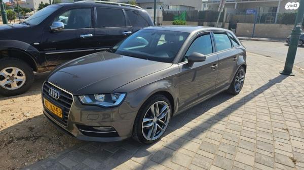 אאודי A3 Sportback אוט' 1.4 (125 כ''ס) [2014-2016] בנזין 2015 למכירה בכפר סבא