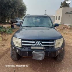 מיצובישי פג'רו ארוך 4X4 Dakar אוט' דיזל 7 מק' 3.2 (170 כ''ס) דיזל 200