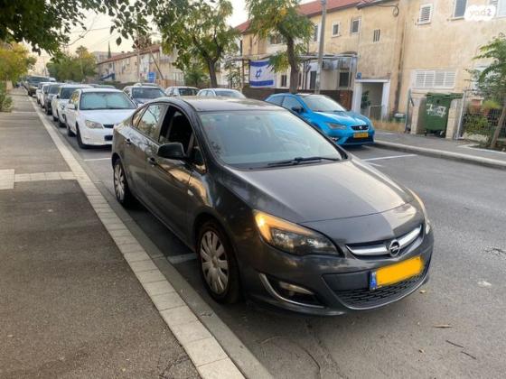 אופל אסטרה Berlina Enjoy סדאן אוט' 1.4 (140 כ"ס) בנזין 2013 למכירה בחיפה