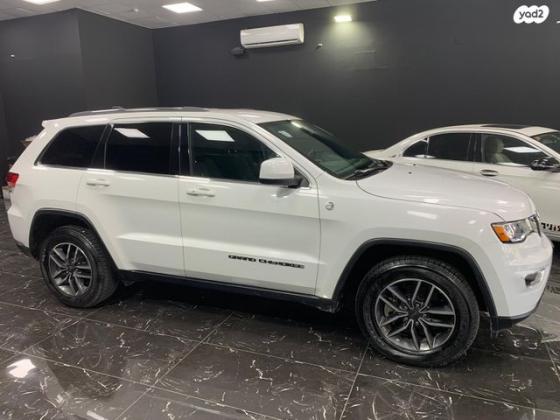 ג'יפ / Jeep גרנד צ'ירוקי 4X4 Laredo אוט' 5 מק' 3.6 (286 כ''ס) בנזין 2019 למכירה בראשון לציון