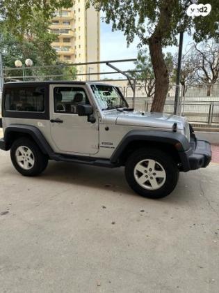 ג'יפ / Jeep רנגלר קצר 4X4 Sport אוט' 3.6 (280 כ''ס) בנזין 2012 למכירה בתל אביב יפו