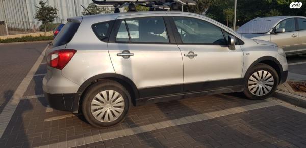 סוזוקי SX4 קרוסאובר GLS ידני 1.6 (118 כ"ס) בנזין 2016 למכירה בפרדס חנה כרכור