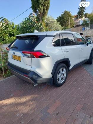 טויוטה RAV4 הייבריד E-xperience הייבריד 5 דל' אוט' 2.5 (178 כ''ס) בנזין 2019 למכירה בפתח תקווה