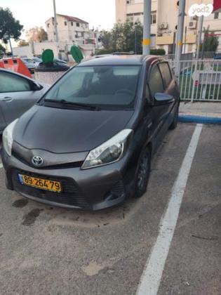 טויוטה יאריס הייבריד Hybrid אוט' 1.5 (74 כ''ס) בנזין 2013 למכירה באור יהודה