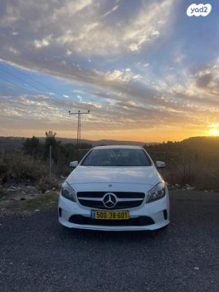 מרצדס A-Class A180 Style FL אוט' 1.6 (122 כ"ס) בנזין 2018 למכירה בחולון