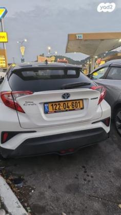 טויוטה C-HR Chic הייבריד אוט' 1.8 (98 כ"ס) בנזין 2018 למכירה בצפת