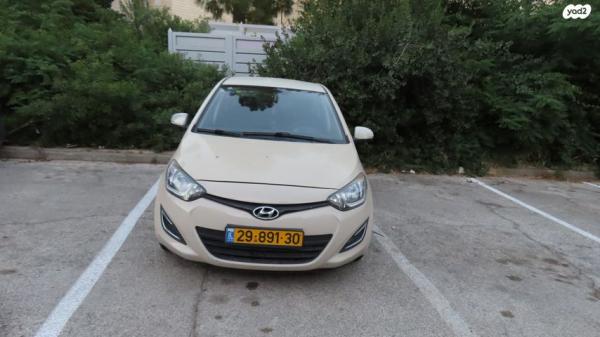 יונדאי i20 Insight ידני 1.2 (85 כ"ס) בנזין 2014 למכירה בירושלים