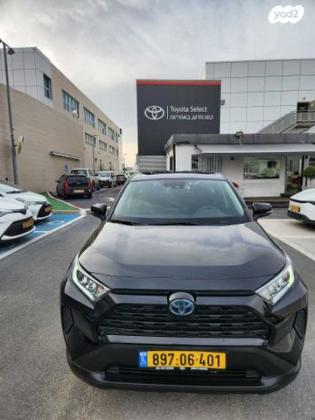 טויוטה RAV4 הייבריד E-volve הייבריד אוט' 2.5 (178 כ''ס) בנזין 2019 למכירה בראשון לציון