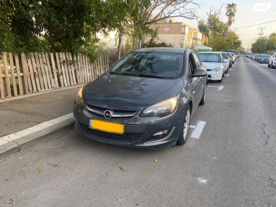 אופל אסטרה Berlina Enjoy סדאן אוט' 1.4 (140 כ"ס) בנזין 2013 למכירה בחיפה