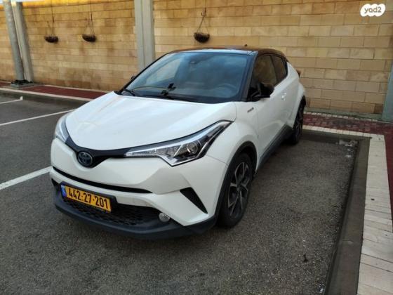 טויוטה C-HR Chic הייבריד אוט' 1.8 (98 כ"ס) בנזין 2018 למכירה בבאר שבע