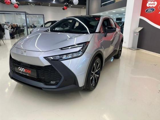 טויוטה C-HR Lounge אוט' 1.8 (98 כ''ס) בנזין 2023 למכירה בראשון לציון