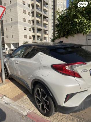 טויוטה C-HR Chic הייבריד אוט' 1.8 (98 כ"ס) בנזין 2017 למכירה בפתח תקווה