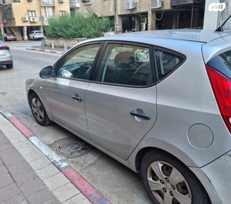 יונדאי i30 Inspire אוט' 1.6 (126 כ''ס) בנזין 2009 למכירה בבני ברק