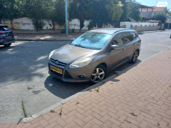 פורד פוקוס Trend סטיישן אוט' 1.6 (125 כ''ס) בנזין 2014 למכירה בבאר יעקב