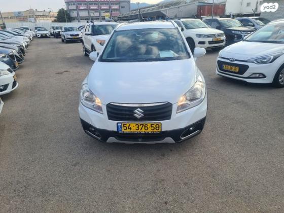 סוזוקי SX4 קרוסאובר GLX אוט' 1.6 (118 כ''ס) בנזין 2014 למכירה בחיפה