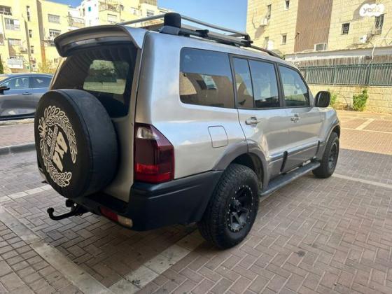 מיצובישי פג'רו ארוך 4X4 GLX אוט' דיזל 7 מק' 3.2 (165 כ''ס) דיזל 2004 למכירה בתל אביב יפו