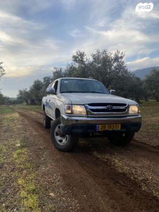 טויוטה היילקס 4X4 4X4 SR דאבל קבינה ידני דיזל 2.5 (102 כ''ס) דיזל 2003 למכירה בדייר אל אסד