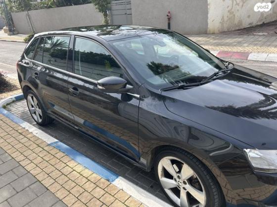 סקודה ראפיד ספייסבק Sport אוט' 1.4 (125 כ''ס) בנזין 2018 למכירה בהרצליה