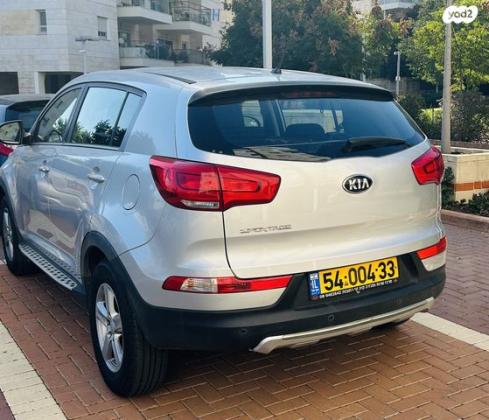 קיה ספורטז' Urban אוט' 2.0 (166 כ''ס) בנזין 2015 למכירה ברחובות