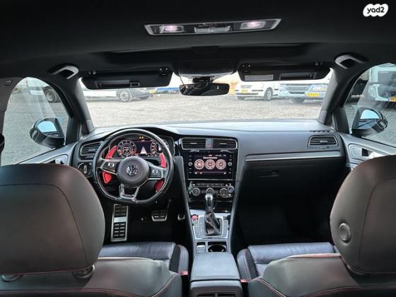 פולקסווגן גולף GTI GTI אוט' 5 דל' 2.0 (245 כ''ס) בנזין 2019 למכירה בכפר סבא