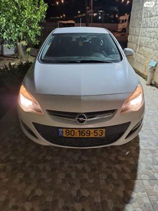 אופל אסטרה Berlina Enjoy סדאן אוט' 1.4 (140 כ"ס) בנזין 2013 למכירה בעכו