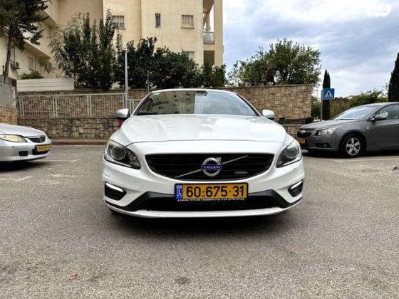 וולוו S60 T5 R-Design Plus אוט' 2.0 (245 כ"ס) בנזין 2015 למכירה בגני תקווה