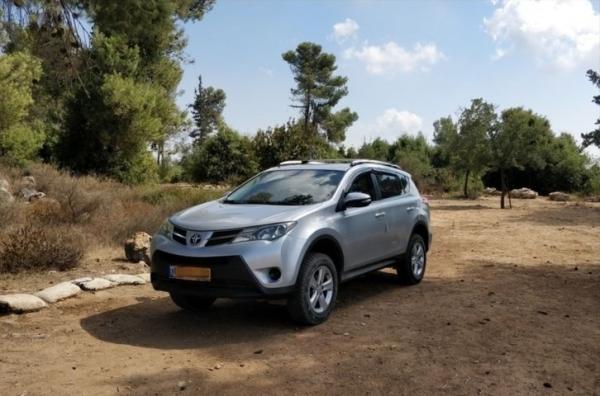 טויוטה RAV4 ארוך 4X4 GLI אוט' 2.0 (151 כ''ס) בנזין 2014 למכירה בכרמיאל