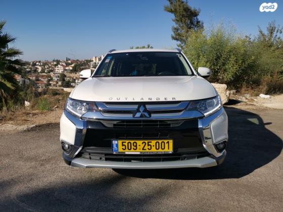 מיצובישי אאוטלנדר Premium אוט' 7 מק' 2.0 (150 כ''ס) בנזין 2018 למכירה בנצרת עילית u002F נוף הגליל